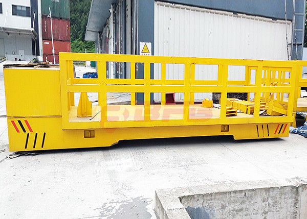 usine sans rail électrique orientable à piles de la Chine de chariot du transfert 1-500T